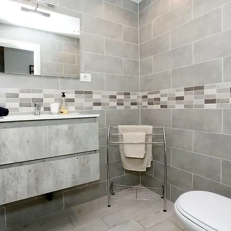 Apartamento Cuarzo Apartment *